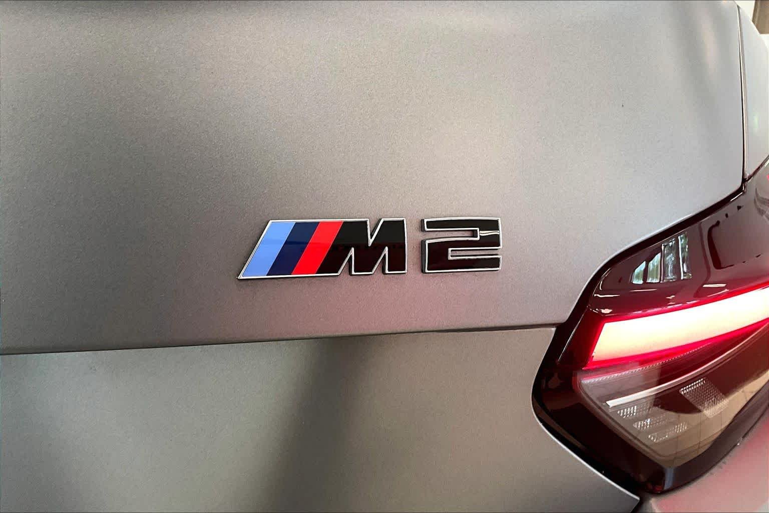 Used 2025 Frozen Pure Grey Metallic BMW  image 9