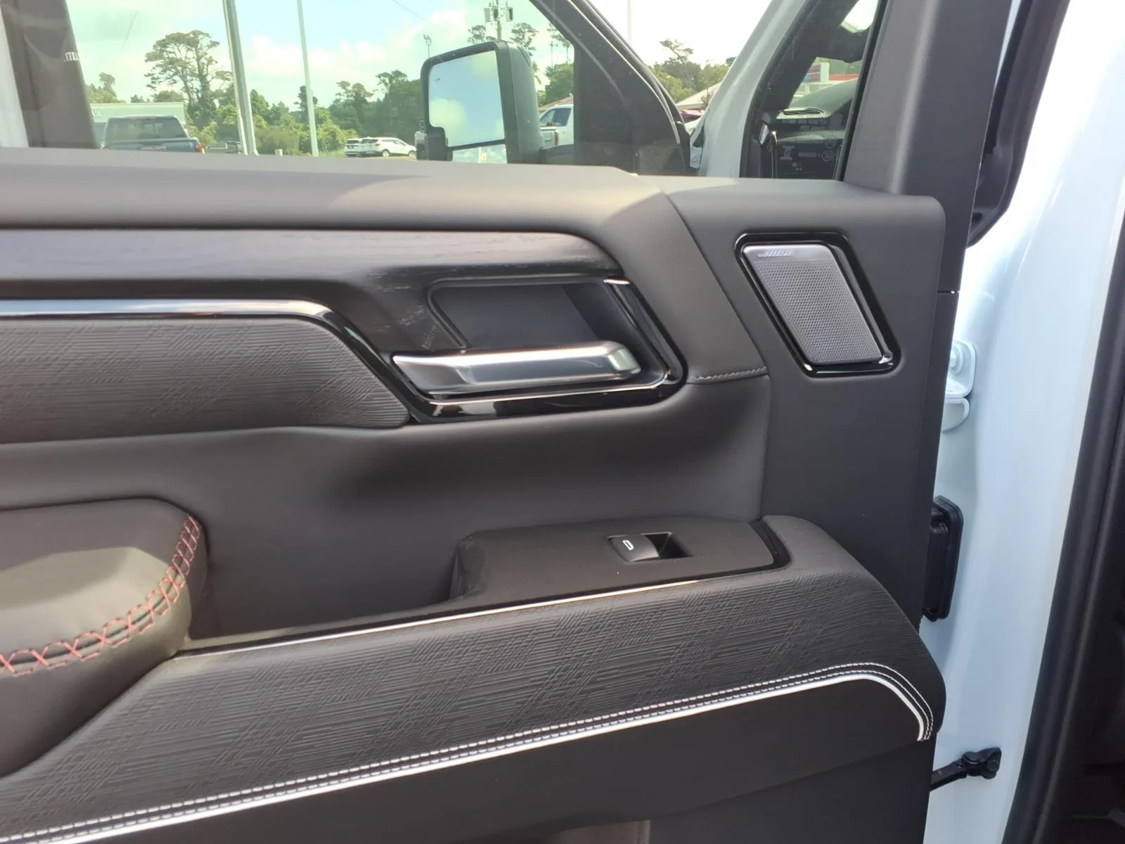 2026 GMC Sierra 2500HD AT4X - Photo 7