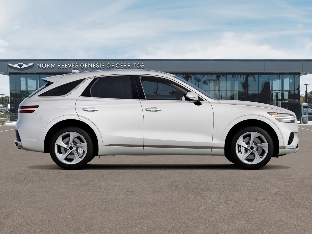 New 2027 Uyuni White Genesis 2.5T image 4