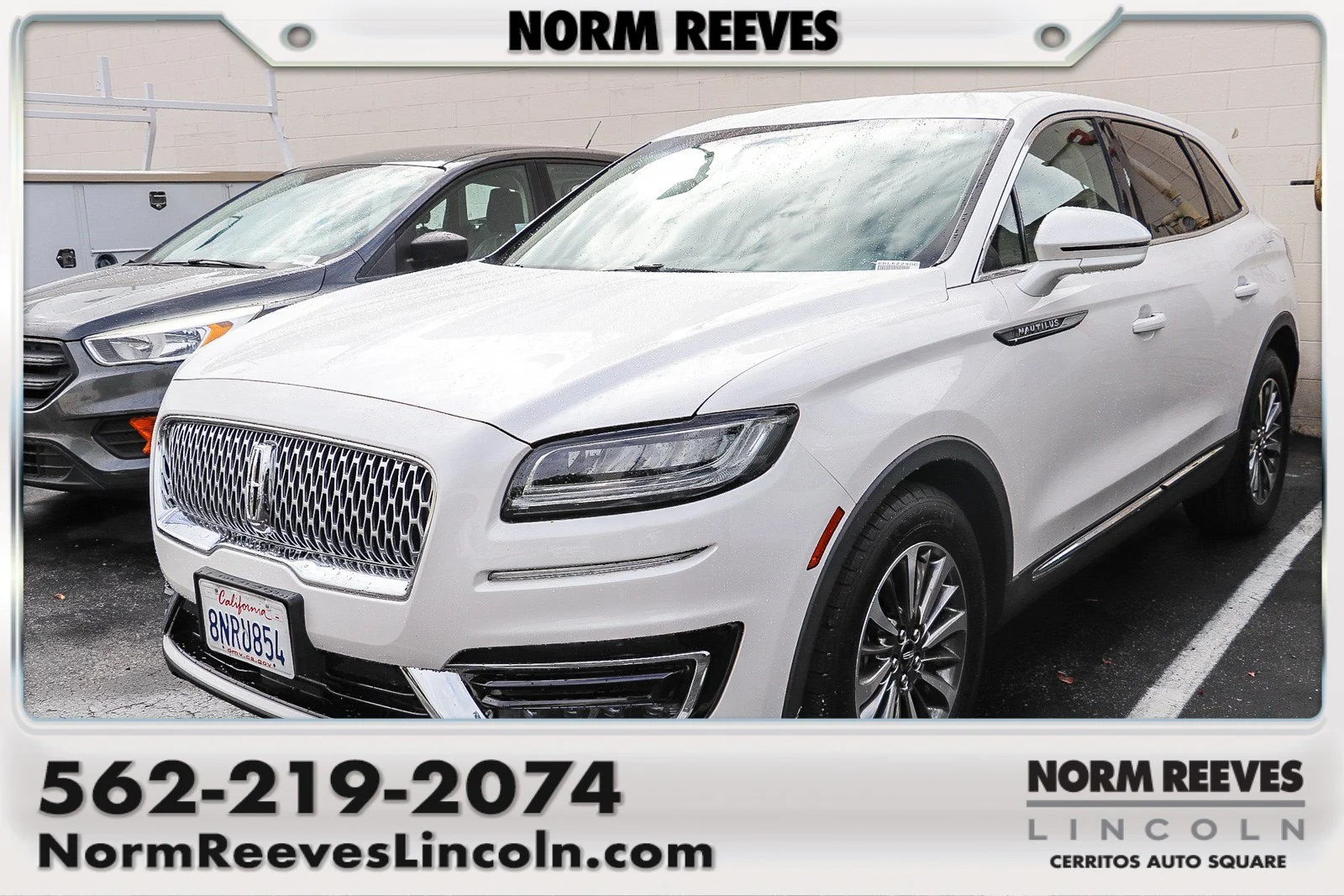 2019 Lincoln Nautilus Select