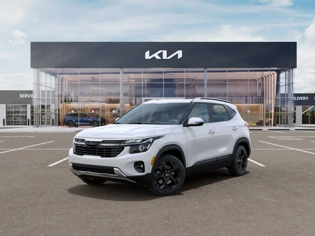 New 2026 Snow White Pearl Kia EX image 7