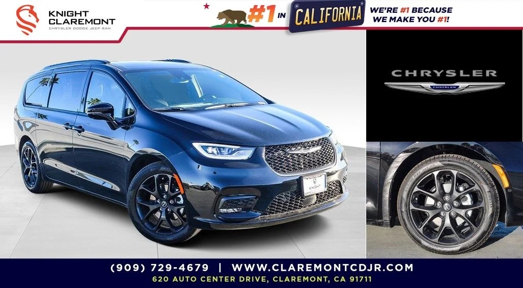 2026 Chrysler Pacifica Select's photo