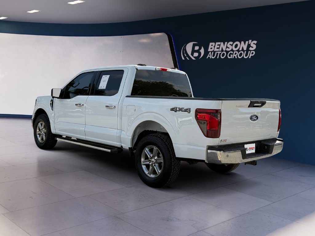 Used 2024 White Ford XLT image 3