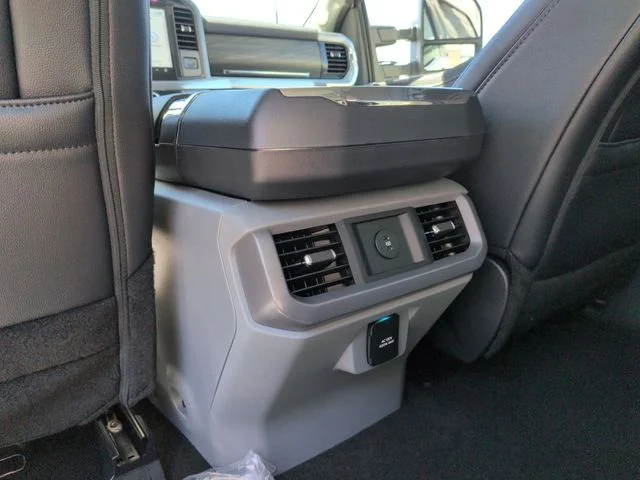 New 2026 Star White Metallic Tri-Coat Ford Lariat® image 27