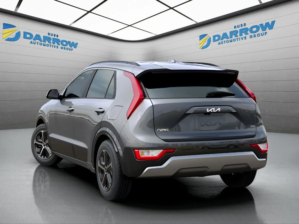 New 2026 Steel Gray Kia SX image 3