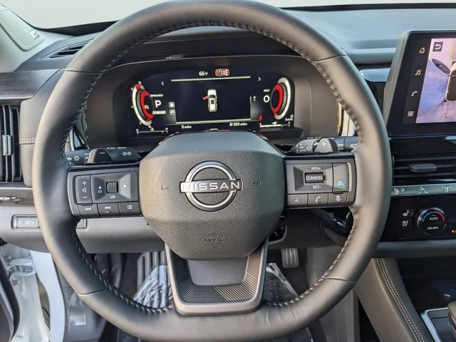 New 2026 Everest White Pearl TriCoat Nissan Platinum image 27