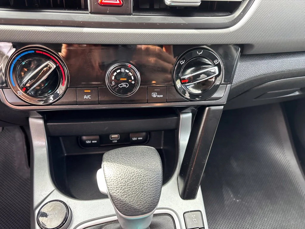 Used 2024 Black Kia LX image 15