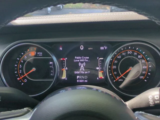 Used 2021 White Jeep Unlimited Sahara image 19