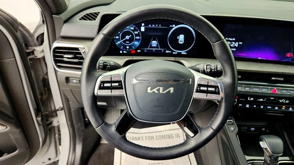 Used 2025 Gravity Gray Kia SX-Prestige X-Pro AWD image 13