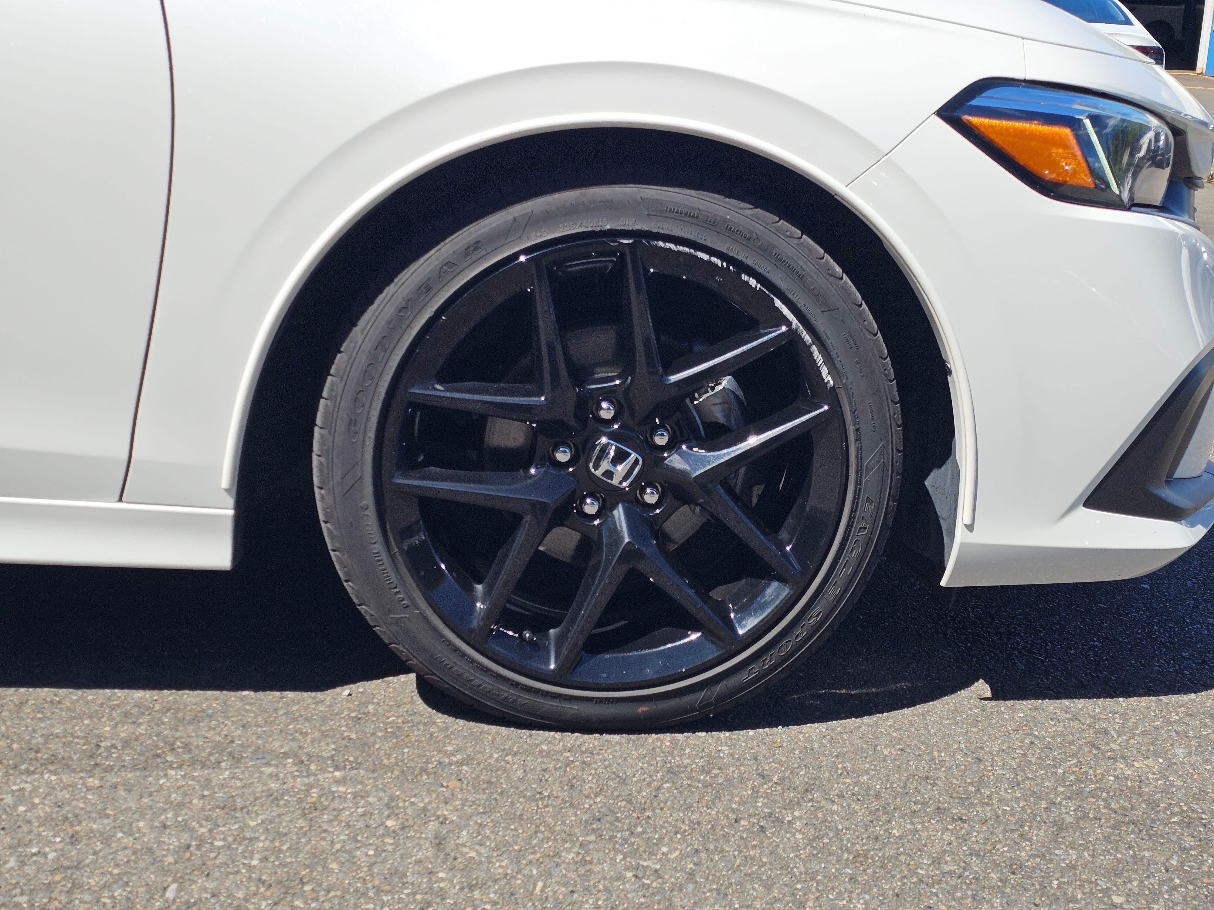 Used 2023 Platinum White Pearl Honda Sport image 9