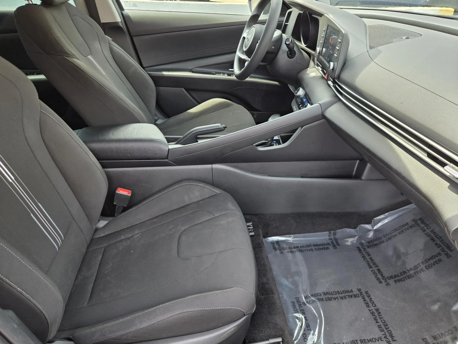 Used 2022 Phantom Black Hyundai SEL IVT image 30