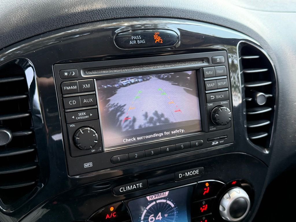 Used 2013 Cayenne Red Nissan SL image 22