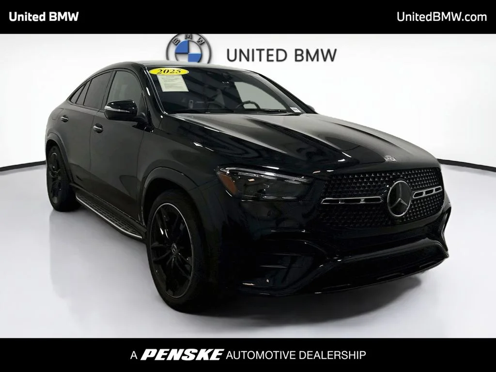 Used 2025 Obsidian Black Metallic Mercedes-Benz GLE 450 image 3