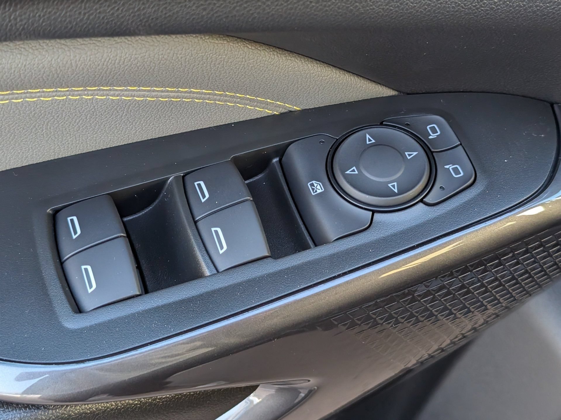 2026 Chevrolet Trax Activ - Photo 19
