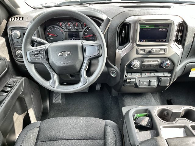 2026 Chevrolet Silverado 1500 photo 13 of 35