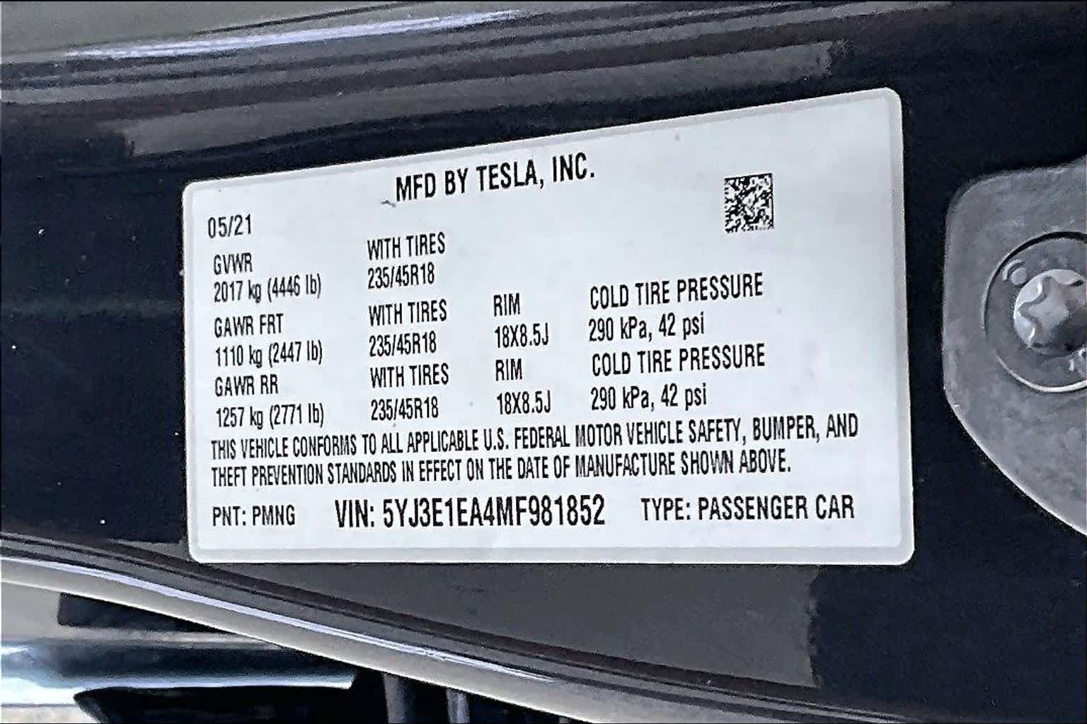 Used 2021 Deep Blue Metallic Tesla Standard Range Plus image 33
