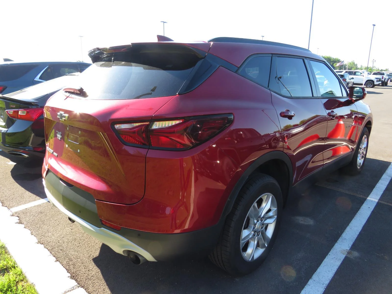 Used 2019 Cajun Red Tintcoat Chevrolet  image 13