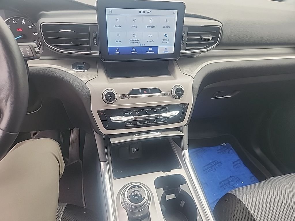 Used 2023 Silver Ford XLT image 24