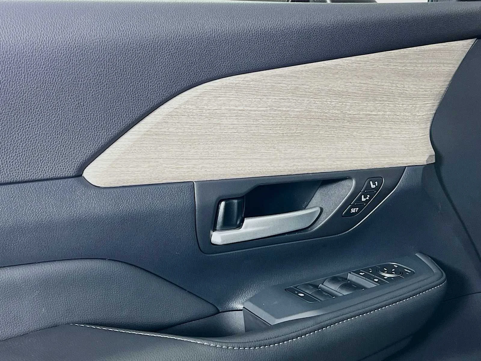 2026 Toyota Grand Highlander — photo 17