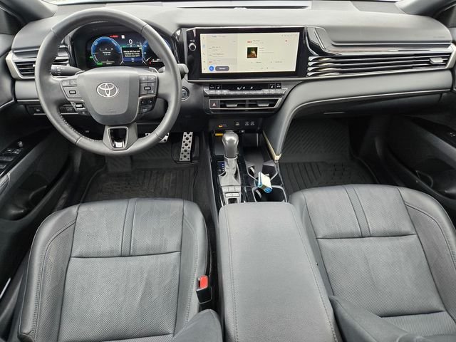 Used 2025 Off-White Toyota XSE image 9