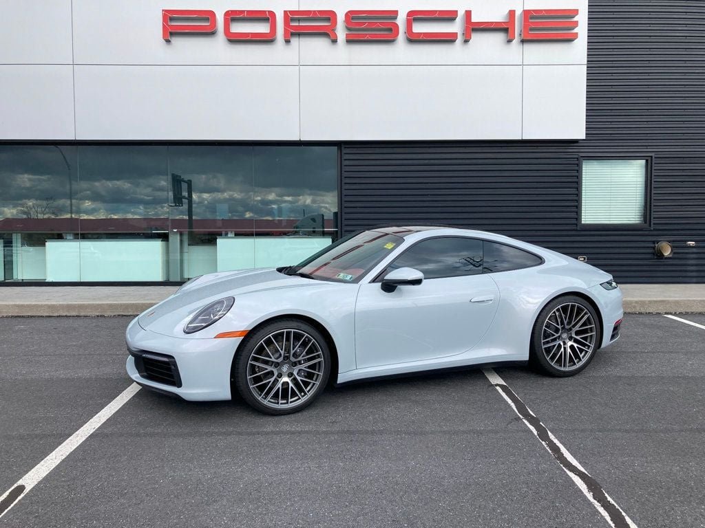 2024 Porsche 911's photo