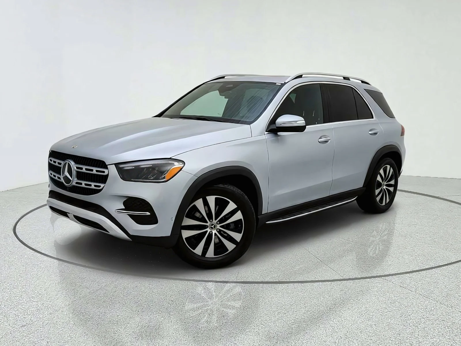 Certified Used 2026 Cirrus Silver Metallic Mercedes-Benz GLE 350 image 1