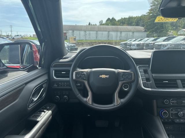 Used 2023 Red Chevrolet High Country image 14