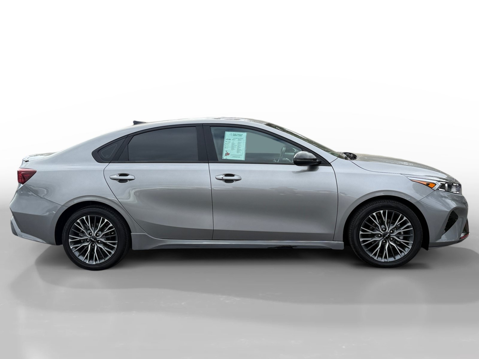 Used 2023 Steel Gray KIA GT-Line image 6