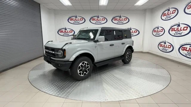 New 2026 Avalanche Gray Ford Outer Banks image 5