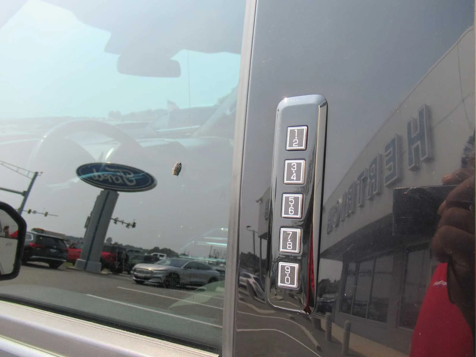 Used 2020 Magnetic Ford XLT image 11