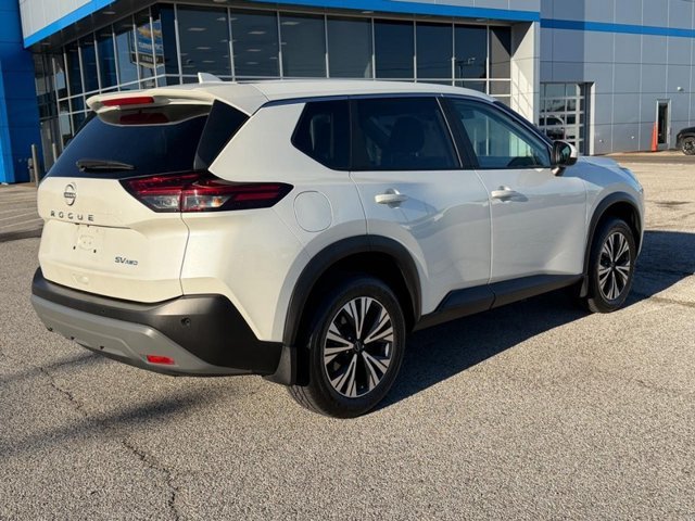 Used 2023 White Nissan SV Intelligent AWD image 6