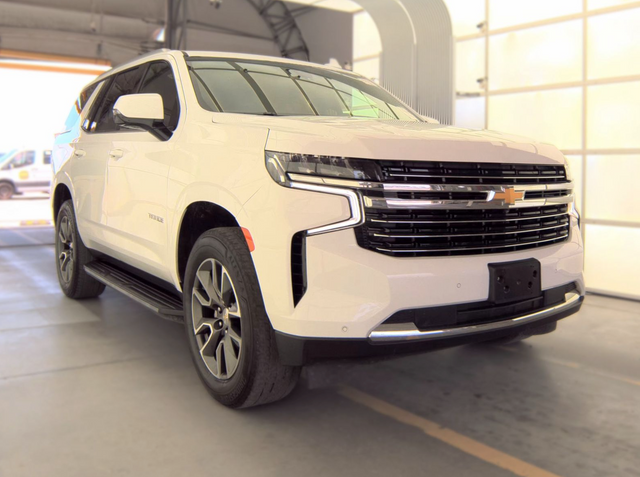 Used 2021 White Chevrolet LT image 1