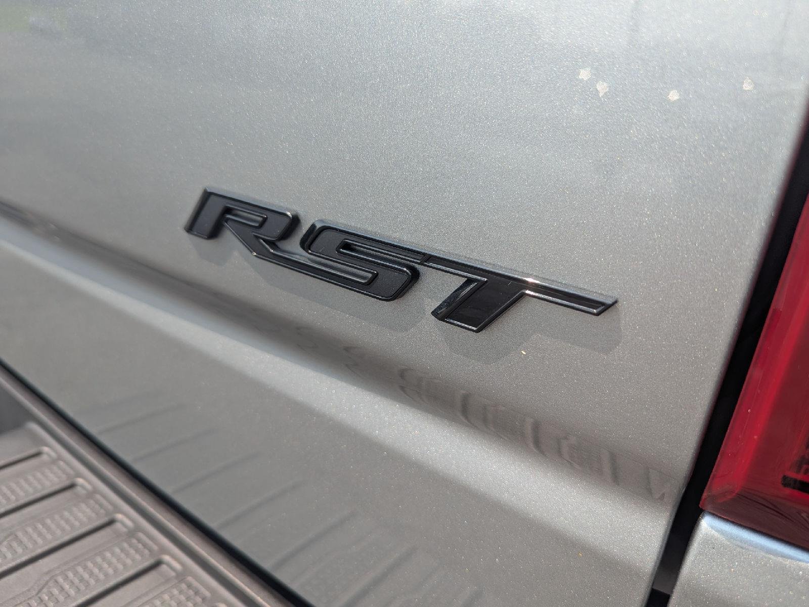 Used 2025 Sterling Gray Metallic Chevrolet RST image 40
