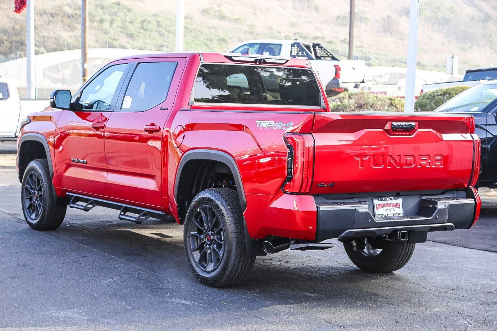 2026 Toyota Tundra Limited - Photo 8
