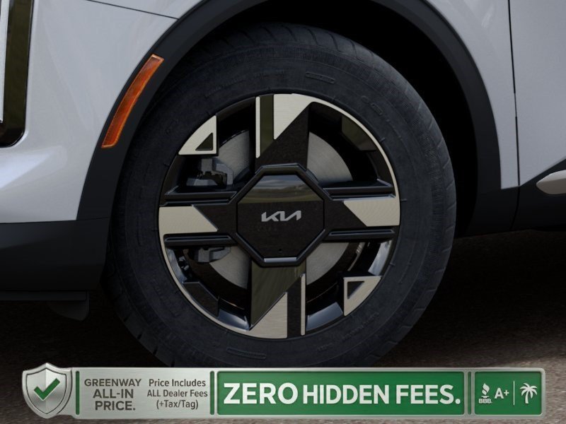 New 2026 Glacial White Pearl Kia LX image 24
