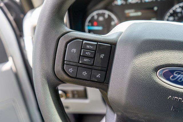 New 2026 Oxford White Ford F-350® XL image 15