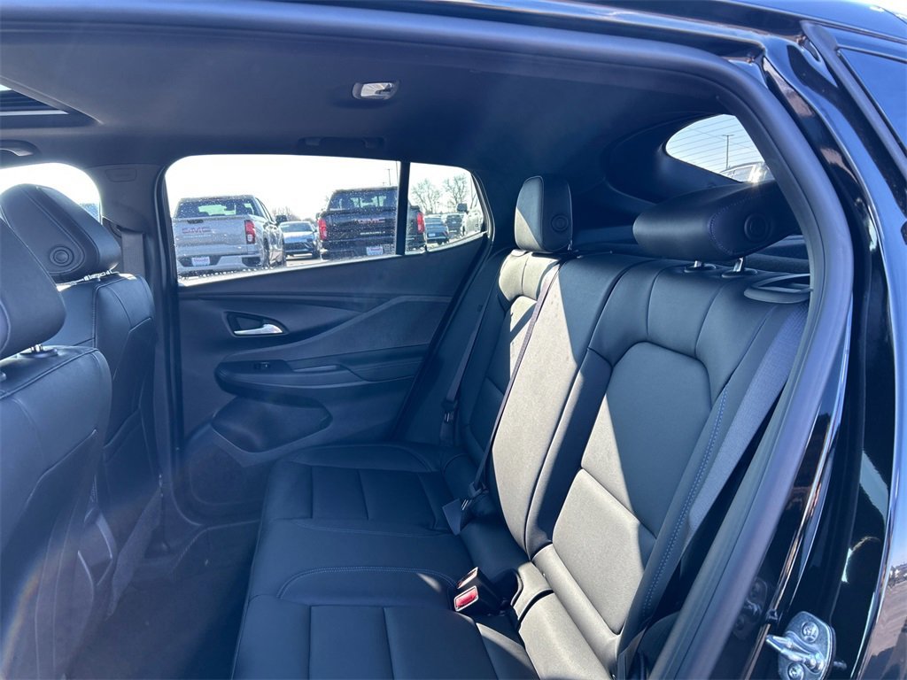 2026 BUICK ENVISTA - Image 30