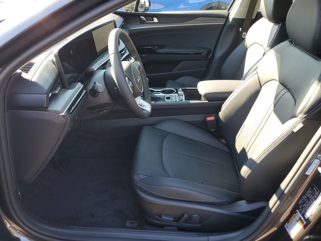 2026 Kia K5 EX - Photo 21