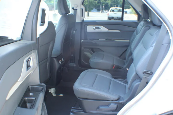 Used 2025 White Ford Active image 15