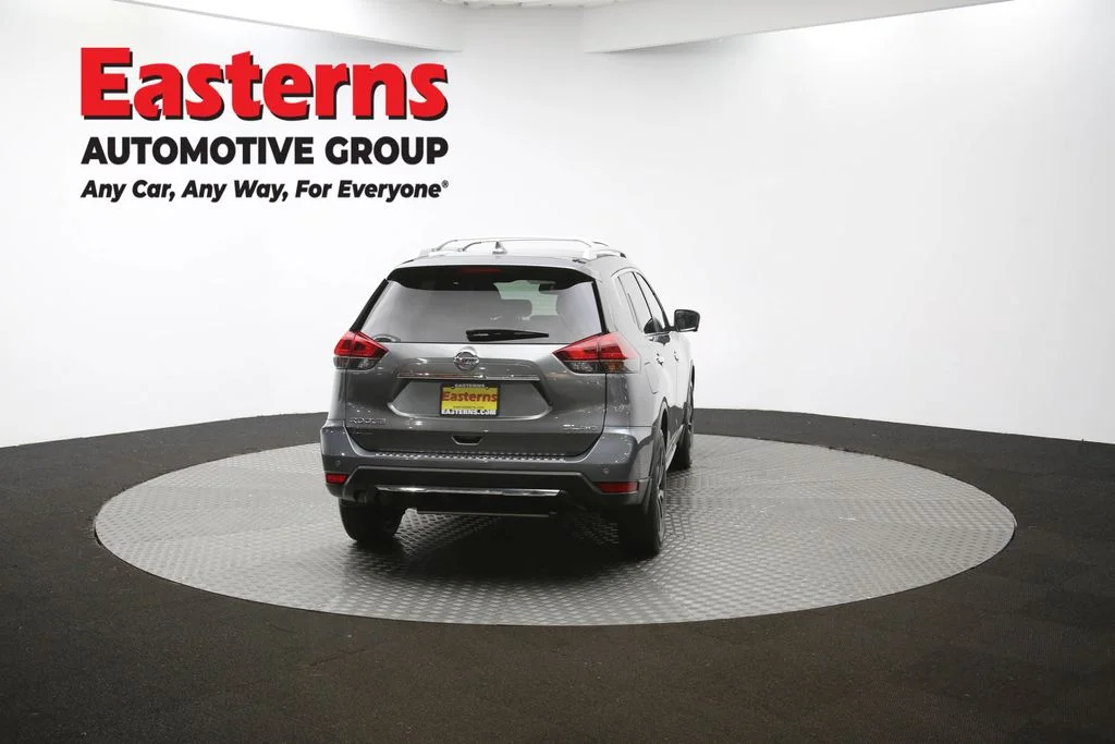 Used 2019 Gray Nissan SL image 41