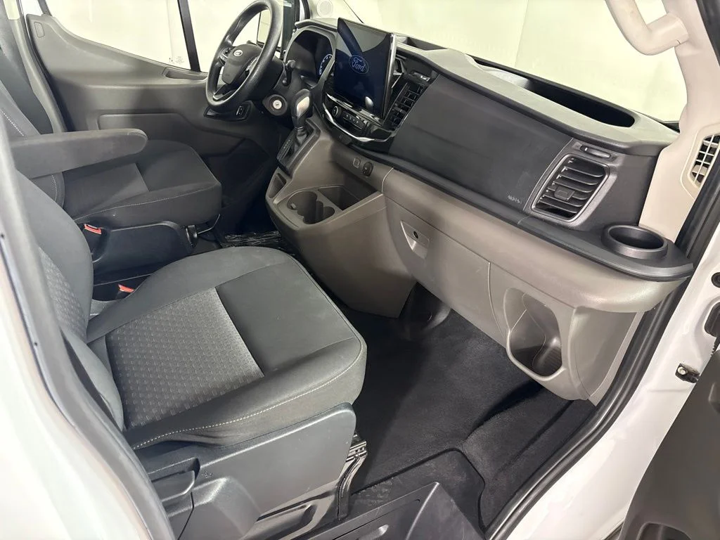 Used 2023 White Ford XLT image 23
