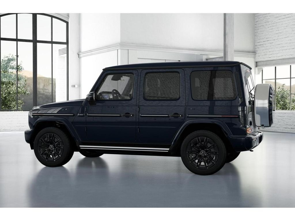 New 2027 MANUFAKTUR Dark Blue Non-Metallic Mercedes-Benz G 580 image 32