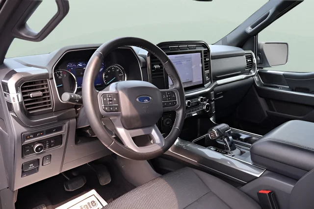 Used 2023 White Ford XLT image 13