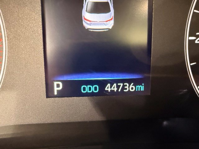 Used 2024  Toyota LE image 13