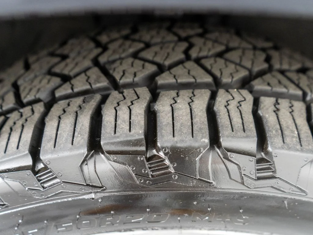 Used 2013 Gray Dodge SXT image 31