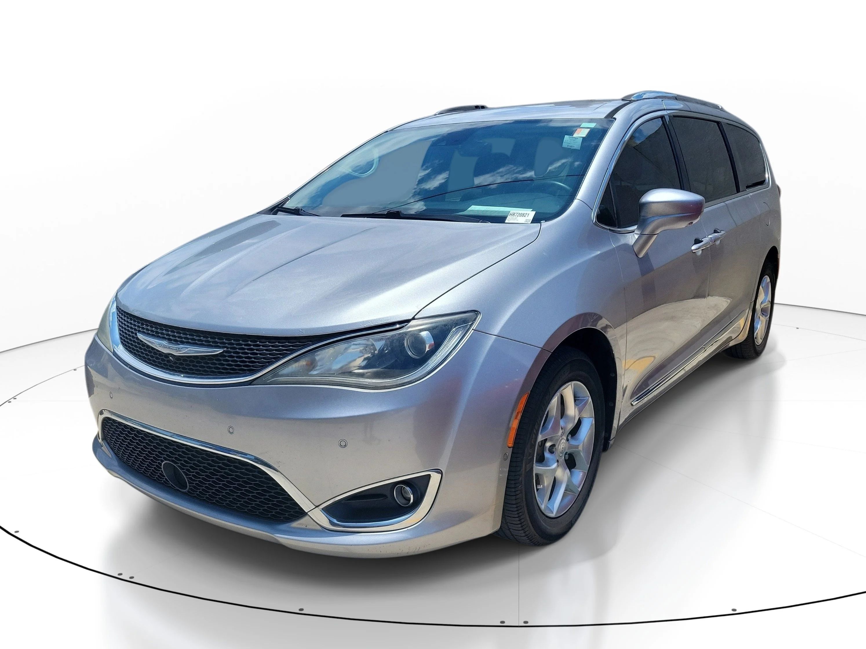 Used 2017 Billet Silver Metallic Clearcoat Chrysler Touring-L Plus image 3