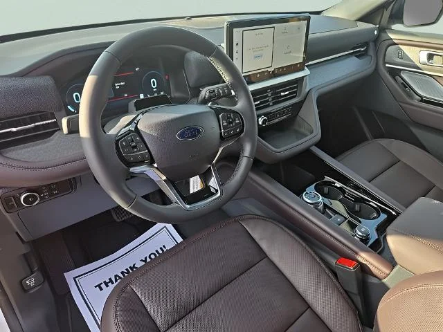 New 2026 Star White Metallic Tri-Coat Ford Platinum™ image 41