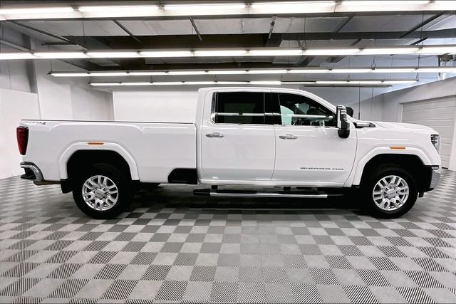 Used 2024 Summit White GMC SLT image 15