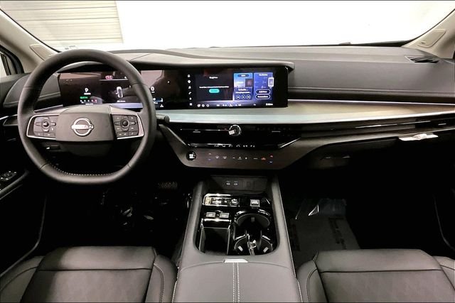 New 2027 Champagne Silver Nissan Platinum image 6