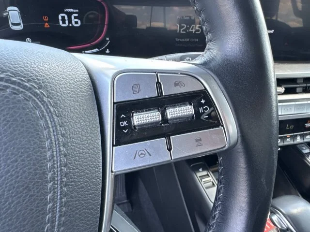 Used 2025 Silver Kia S image 48
